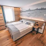 Alpine Daire *