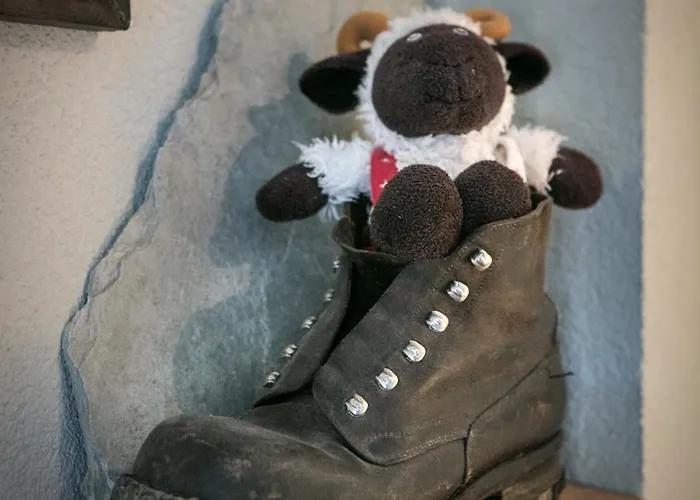 阿尔卑斯洛奇酒店 * 采尔马特